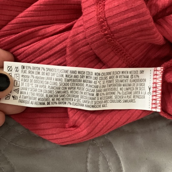 [M]👚NWT - F21 long sleeve top - Picture 4 of 4